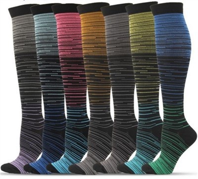 Mrtvo dizanje čarapa za medicinsku sestru